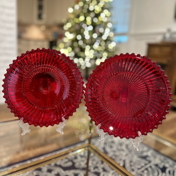 Vintage Red Depression glass plates - Picture 1 of 3